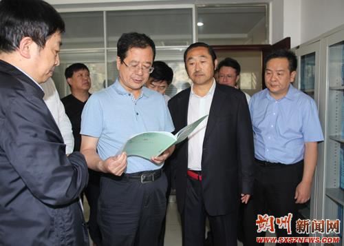 就煤矿安全生产工作深入平鲁区后安煤炭有限公司井下生产一线进行调研