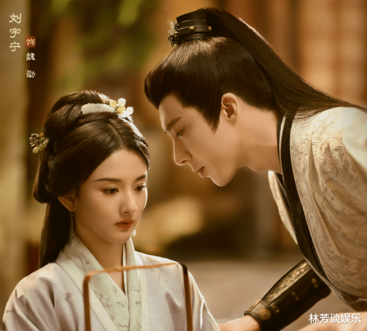 ����������һ���Ĵ�����, ��֪���������ڡ�ק��ʲô!(����������Ȼ������)