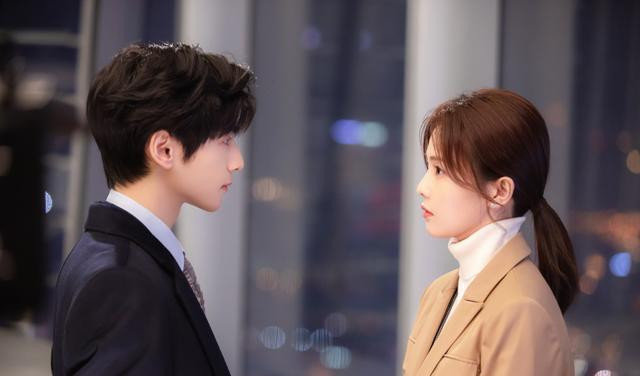 《半是蜜糖半是伤》江君: 不再傻白甜, 这才是新时代的偶像剧女主(半是蜜糖半是伤袁帅被江君打)