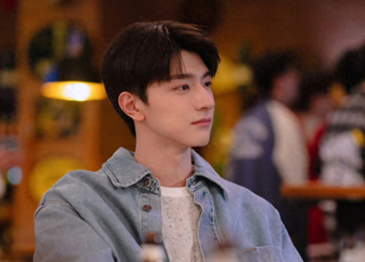 �ֳ���һ����������, �콵�ɹ��������, ��������װ��С�׻���(����Ҷ�������)