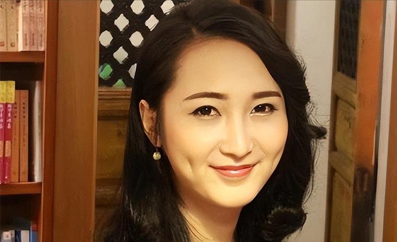 照顾母亲的责任,被浙江农林大学录取后,他毅然选择带着母亲到杭州求学