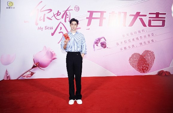 ������ϲ�硶��Ҳ�н��졷���𿪲�, �����������������ͷż����ո�!(������˵���Ļ�)