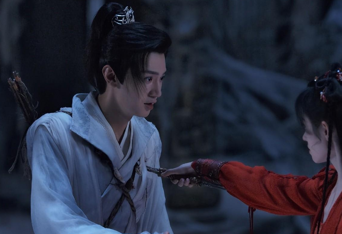 �üһ�, ���ɽ�4�������Ͳ���һƬ, ���ڲ������ɳ����һ��(�ɽ�������4����Զ)