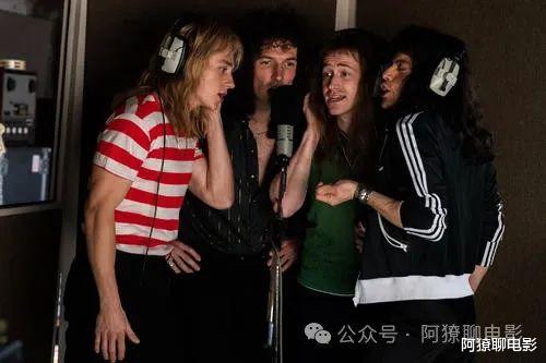 《波西米亚狂想曲》: 在影院里听演唱会是什么感觉?(波西米亚狂想曲 大卫鲍伊)
