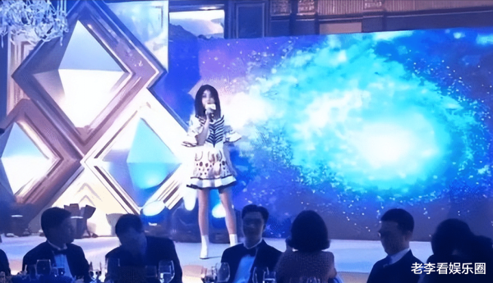 »ʥװ, ԽԽ!(,»,,,˭)