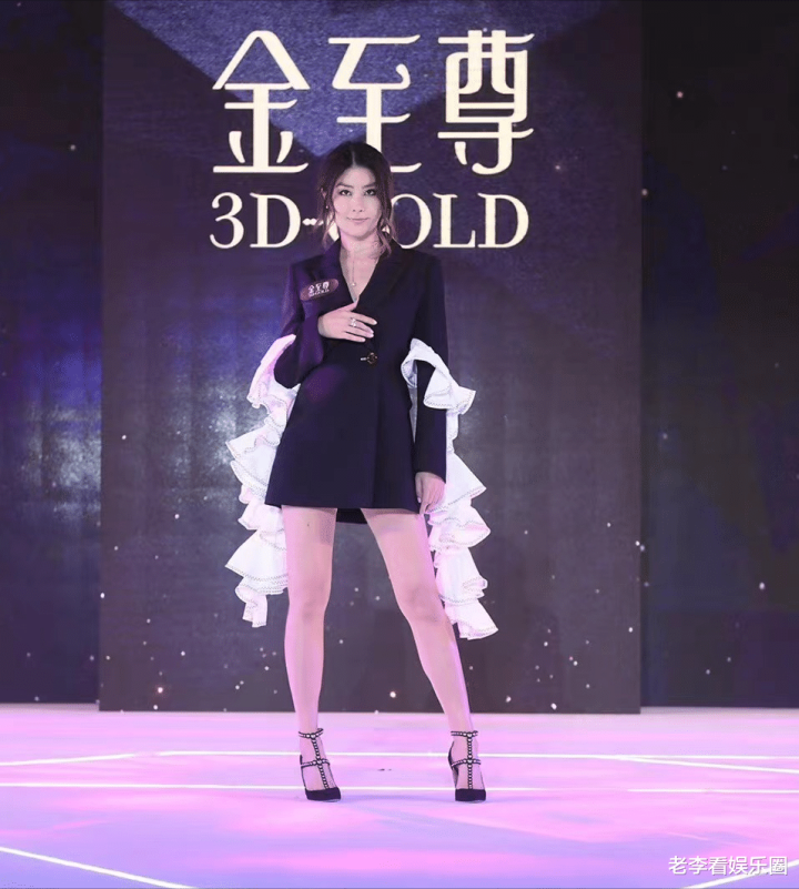 »ʥװ, ԽԽ!(,»,,,˭)