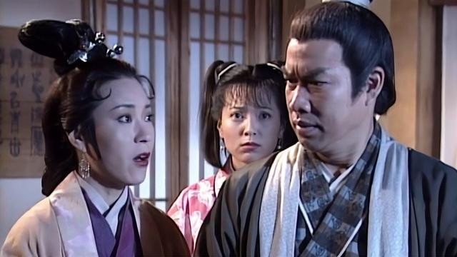 С��Ůһ��ʧ������, һ�����ڹ�Ĺ��ǰ, һ�������ɹŰ�֮��