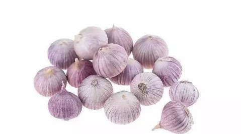 大蒜种类繁多,功效也有不同 独头蒜实际上是植株营养不足,发育不良,不