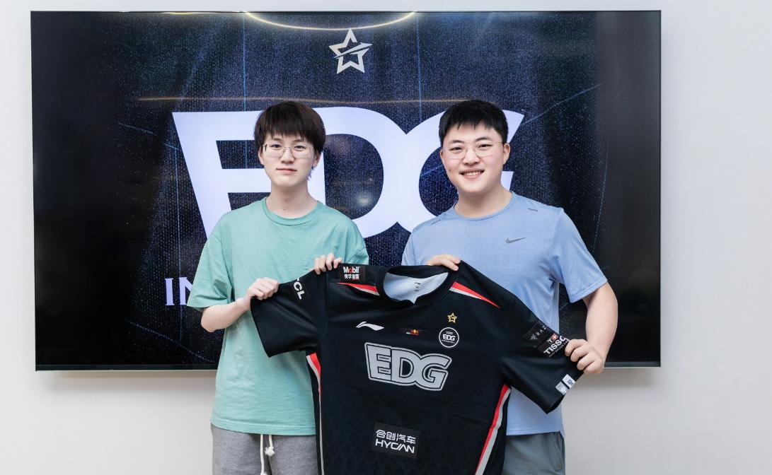 随着EDG官宣签约Uzi，Uzi时隔374天重返LPL，和Meiko组成EDG主