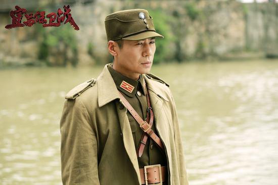 《宜昌保卫战》曝徐佳剧照 硬汉值max!