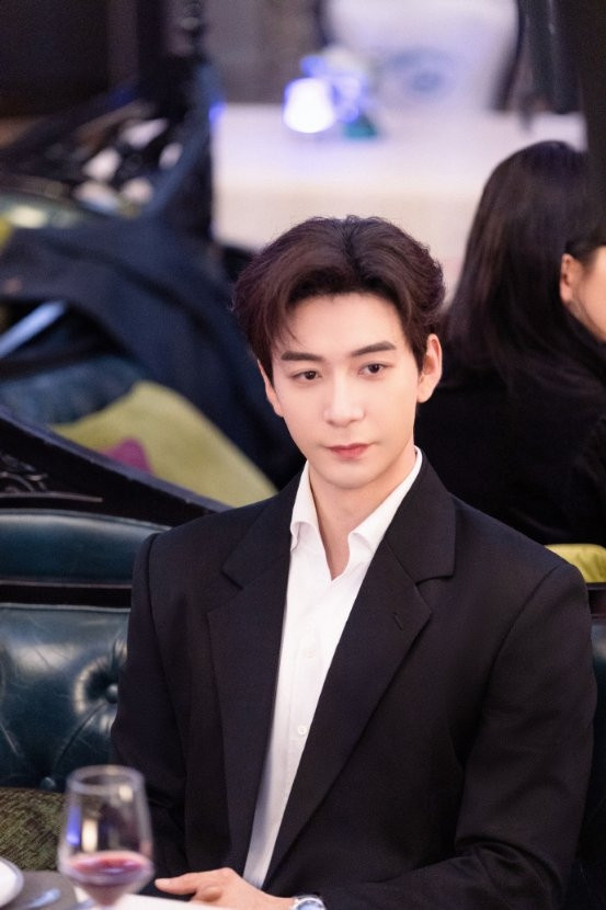 ������ϲ�硶��Ҳ�н��졷���𿪲�, �����������������ͷż����ո�!(������˵���Ļ�)