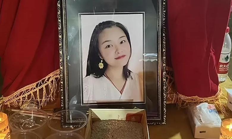 30岁班主任离世！学生曝死因心梗，这4个信号年轻人常忽视