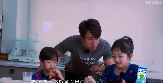 爸爸去哪儿: 性格应采儿, 外貌陈小春, 神似小鱼儿! 英语比我好!