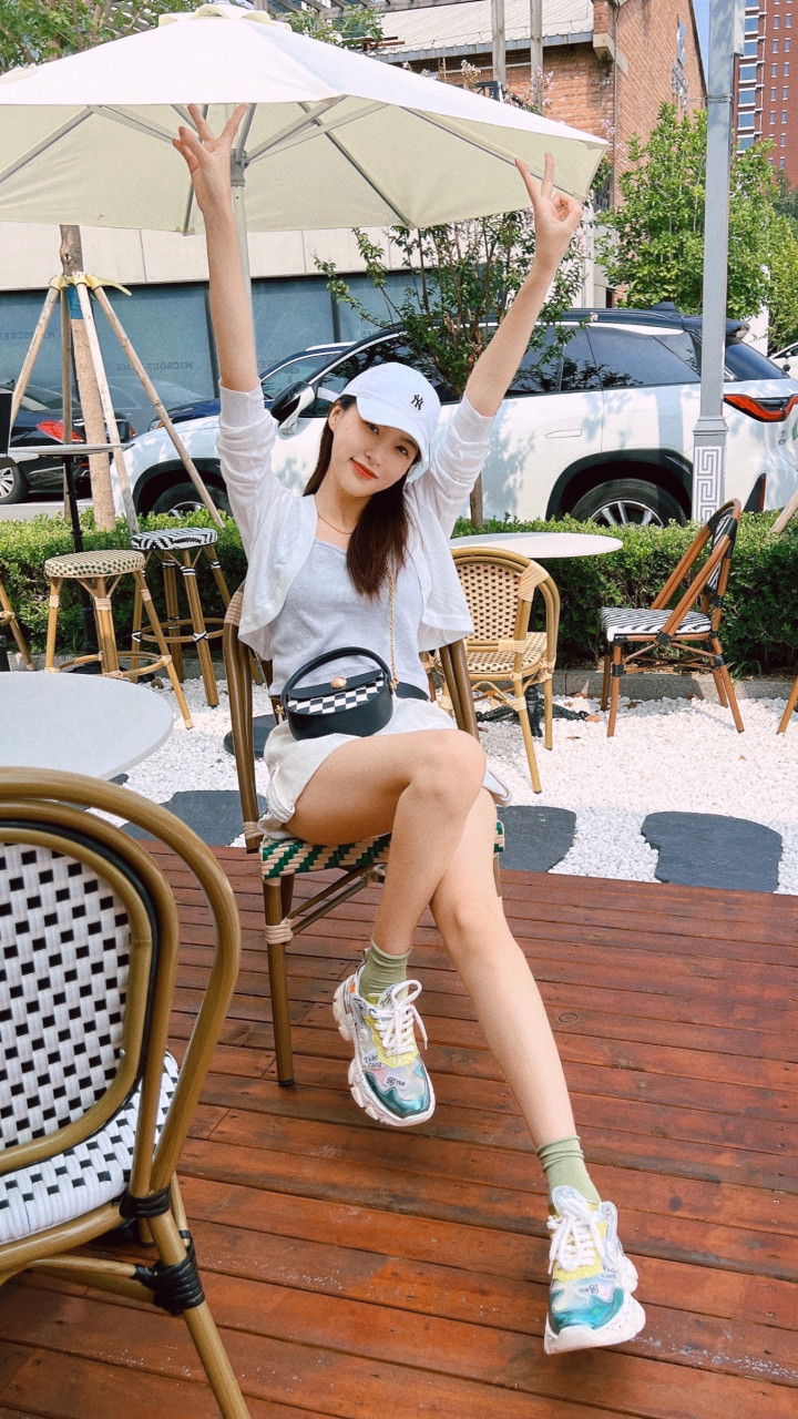 90��Ů��Ա�����(�������ֵ)