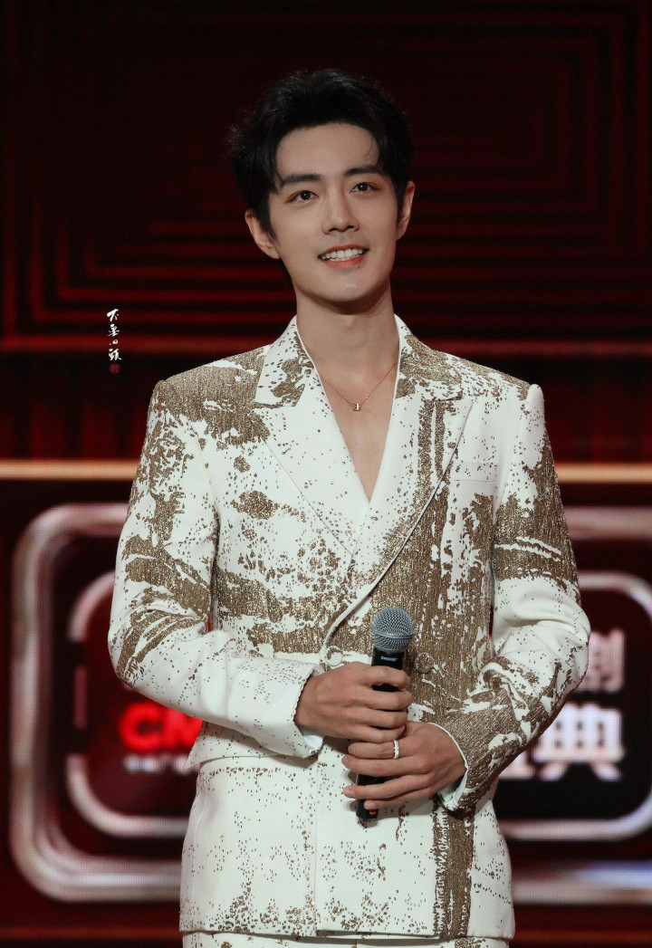 Фս���Ӿ����ʢ�侪������, ������˳ɽ���