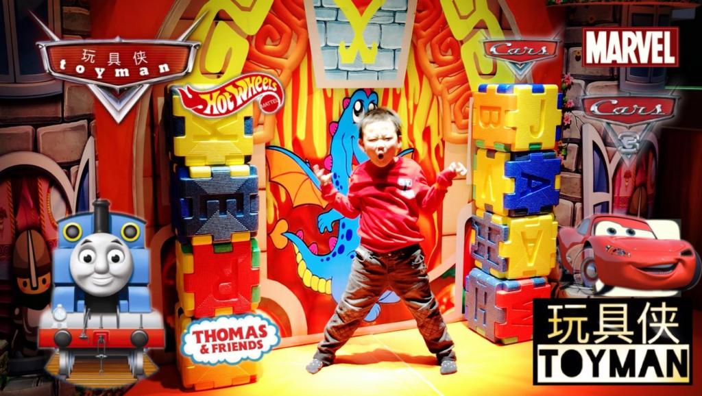 我的世界积木 人仔与羊圈里的羊 公仔拼装玩具 鳕鱼乐园