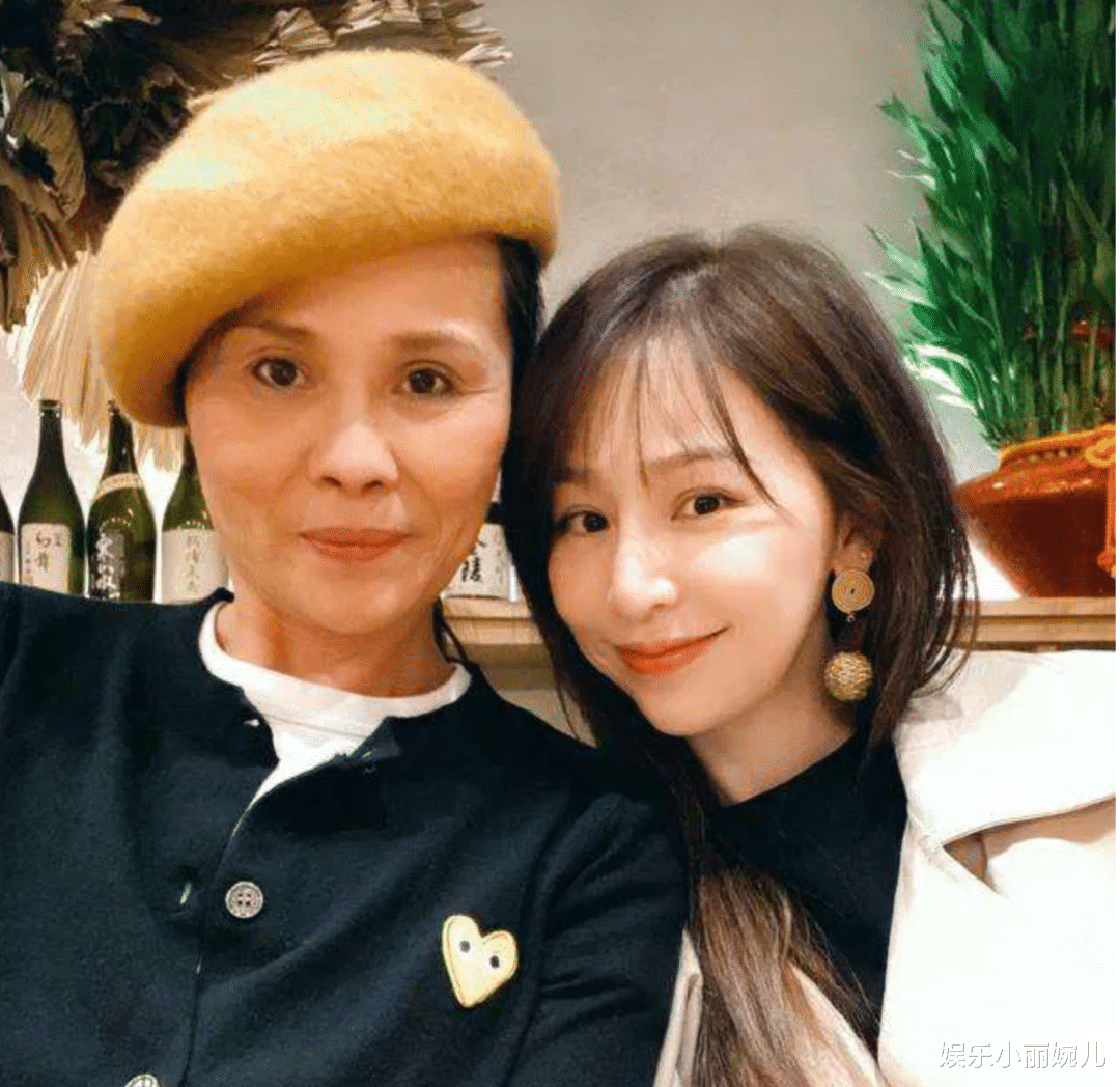 王心凌曾陪妈妈上 我猜我猜我猜猜猜 因打扮时髦吴宗宪求交往 资讯风