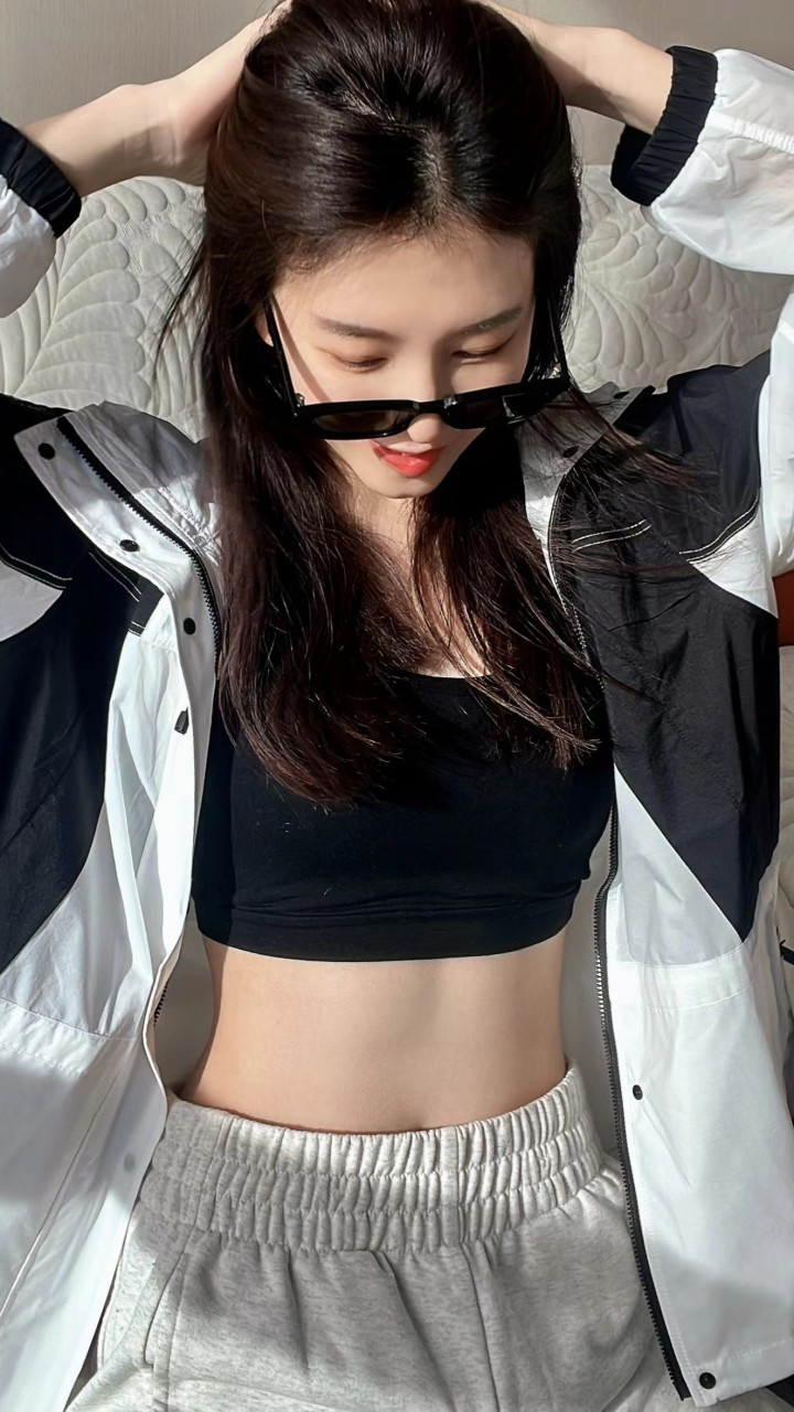 90��Ů��Ա�����(�������ֵ)