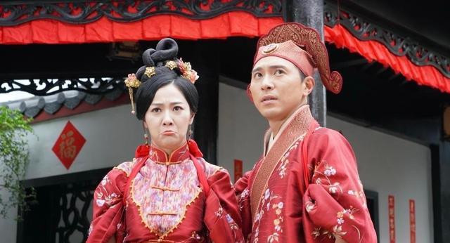 TVB新春贺岁剧动态拜年, 薛家燕回归领衔, 年三十晚到发放笑弹(香港薛家燕电视剧)