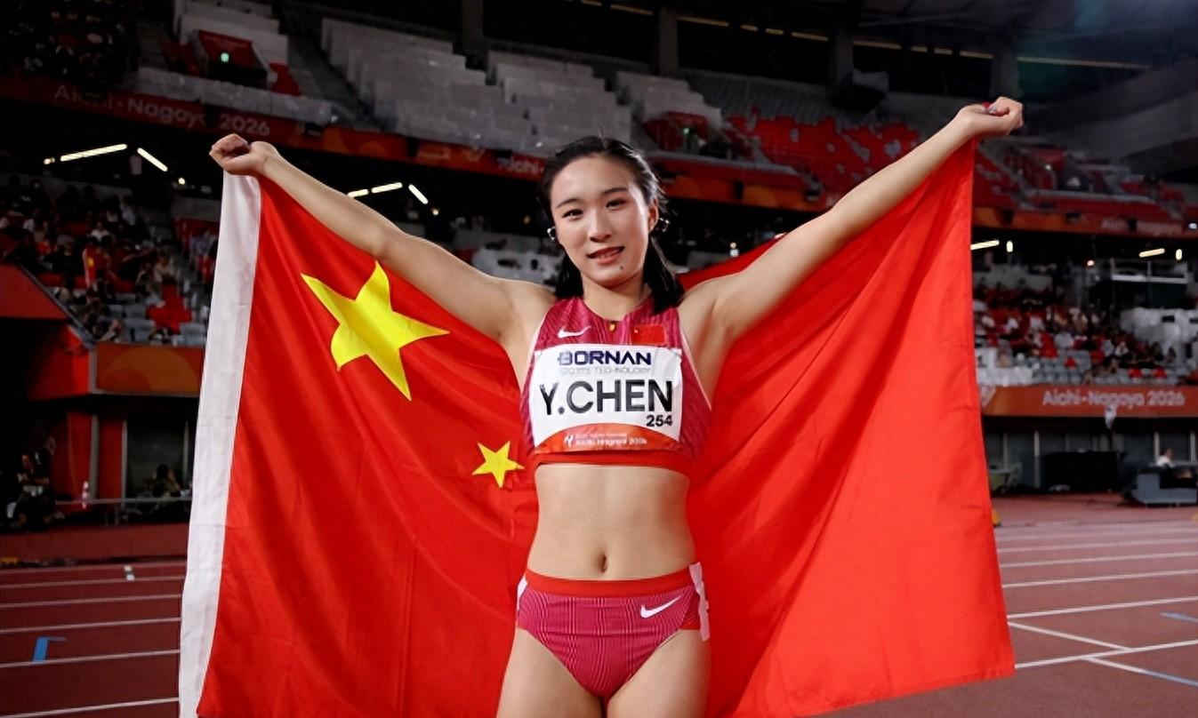 陈妤颉奖金父母代管，每月零花仅1000元：对比张家齐，这种透明模式为何更被认可？