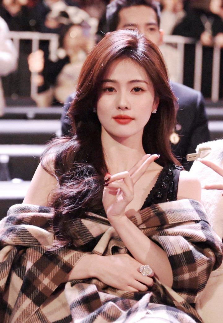 ���鶬��, ��¹ɹ��������֯��Χ��, �¾��������ڴ�(��¹��������ô��ʶ��)