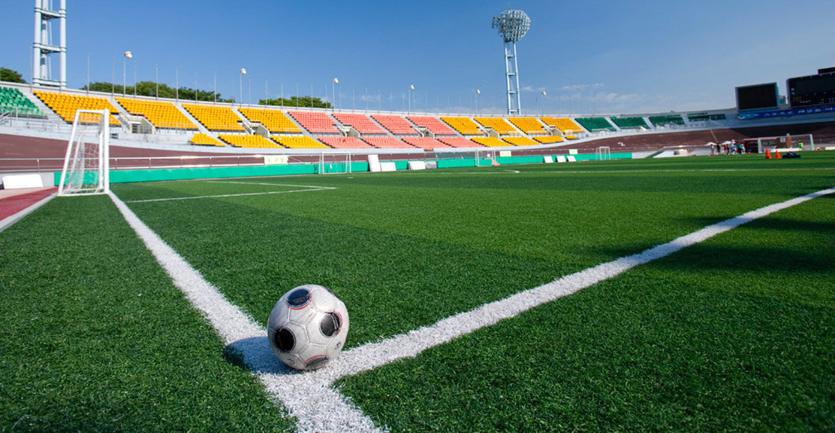 只关注足球却不做体育, 绿茵场想打造业余足球生态圈