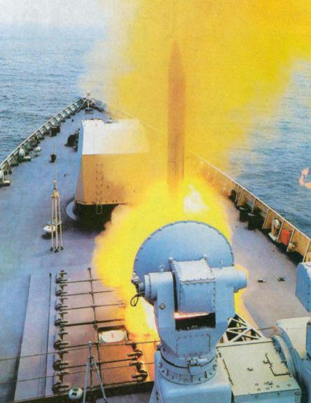中国海军最完美导弹: 可临时改变弹道和目标