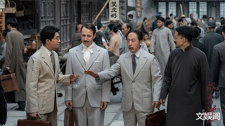 ��һ��ʷ�����! ������һɫ�����Ǻ���, һ����׷8��Խ��Խ���