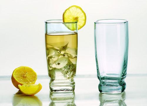 喝水的好处 10个问题帮你了解喝水的学问