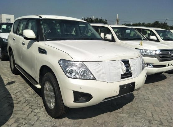 2018款日产尼桑途乐se 奢华的suv越野性能完爆