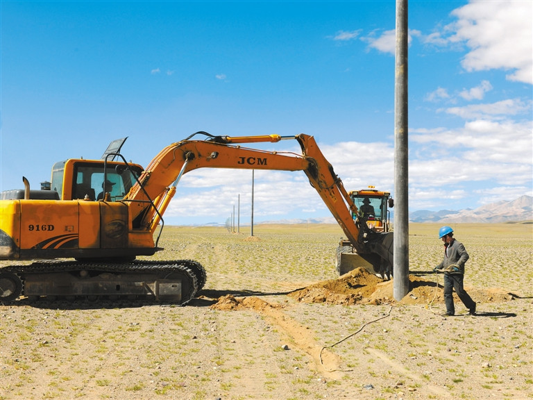 西藏积极实施无电地区电力建设和农网改造升级工程