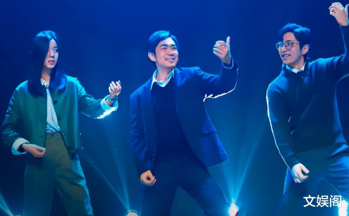 Ʊ����7��, ��������8.2, ���ƽ�����ڱ���ߵĹ���ϲ��(�����Ӱ)