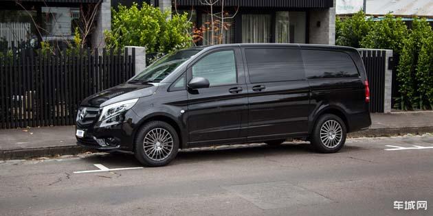 2017款梅赛德斯奔驰vito119试驾