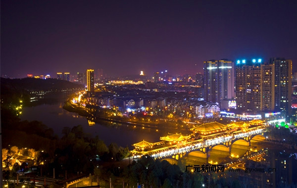 一城璀璨迎新年 广元景色惹人醉