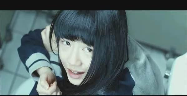 �����岿����Ӳ���ڵĺ�����߶ȵ�Ӱ, δ�����˵�����(����Ӳ��Ʒ��)