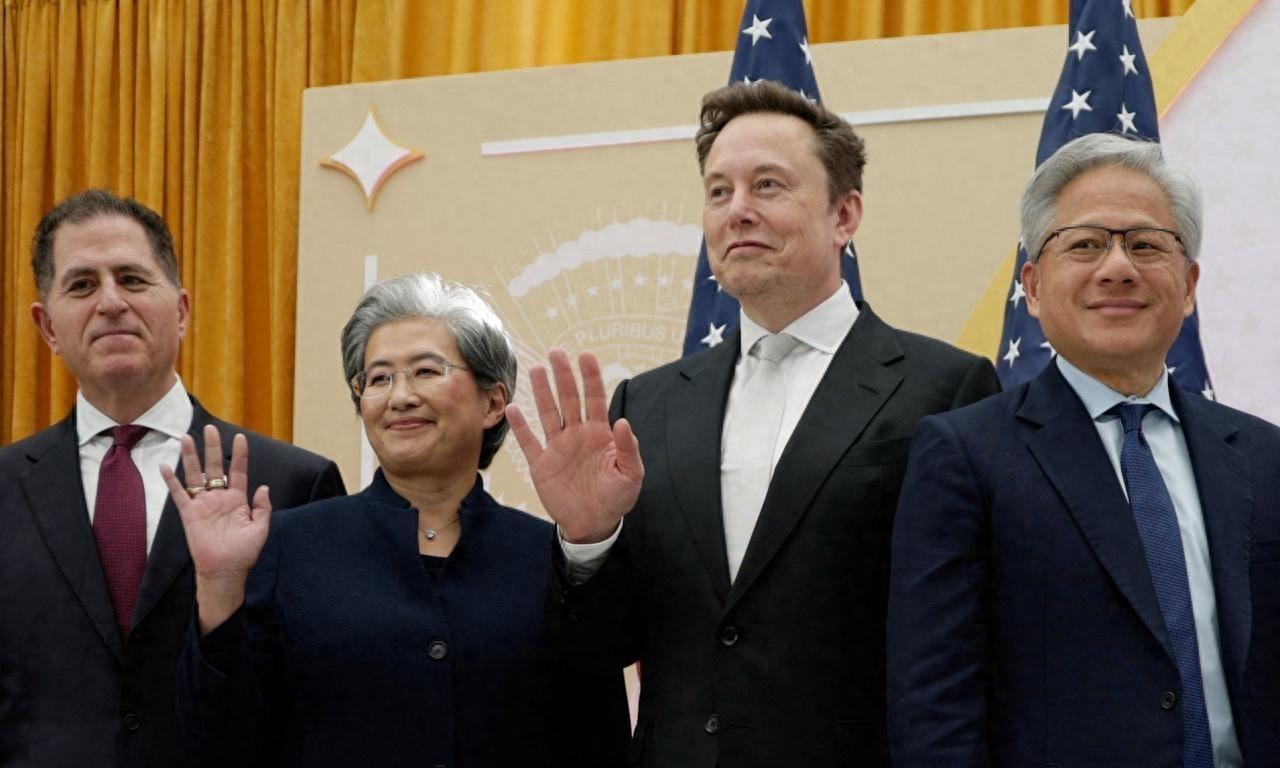 马斯克承认DOGE改革失败：从政府内部解决赤字“根本行不通”，美债唯一出路是AI和机器人