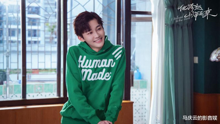 ������Խɽ���������ײ�, ��桶���, ���Ӣ��, ������ݼ����