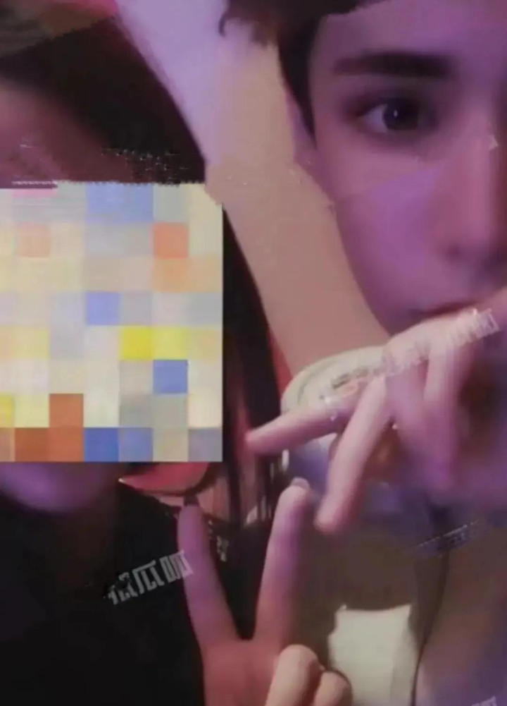 ˧? ʶƬ˻Դ, ɫϵ˱Ҵ()