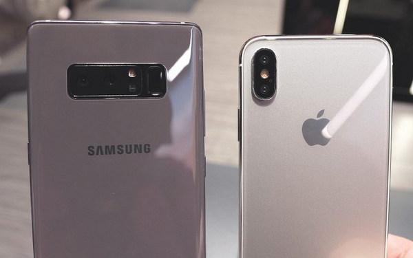 三星Note 8和iPhone 8样机对比!