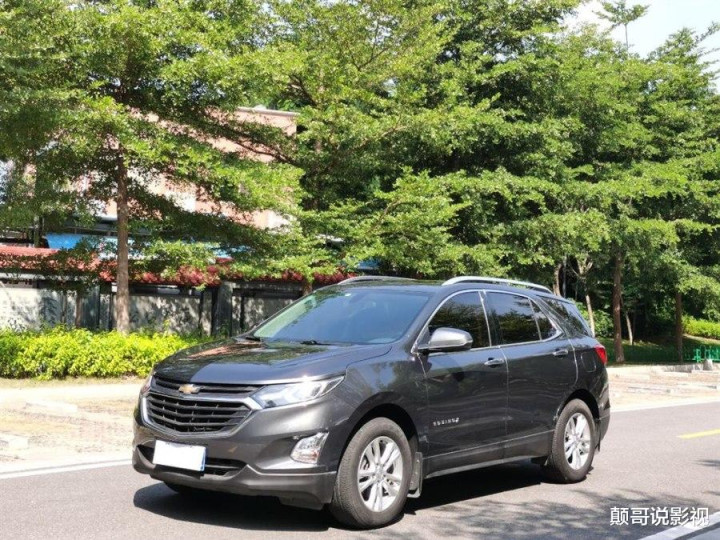 福特探界者 3年车龄 二手车残值10万左右 全网搜