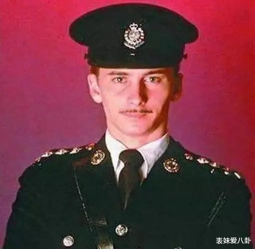 �̵�TVB�缯������ӡ����̵İ�sir: �ӽ�ɫ�趨����Ա����, ���ǵ���������! ����Ϊ����ô����?