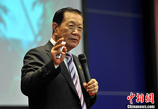 华人神探李昌钰谈连环杀人案: 我们所做的只能治标