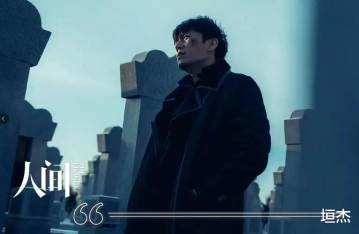 һƪ��ǧ�ֵ�С˵�����ĳ�24���ġ�����ӡ�(�����,������,������˭����)