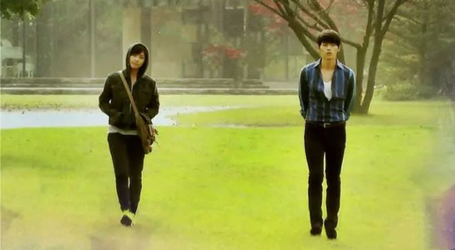 ���ݴ�����10���߷ֺ���, ÿһ�����Ǽ���, �ɱ�˵�㶼������(���� �ݼ�)