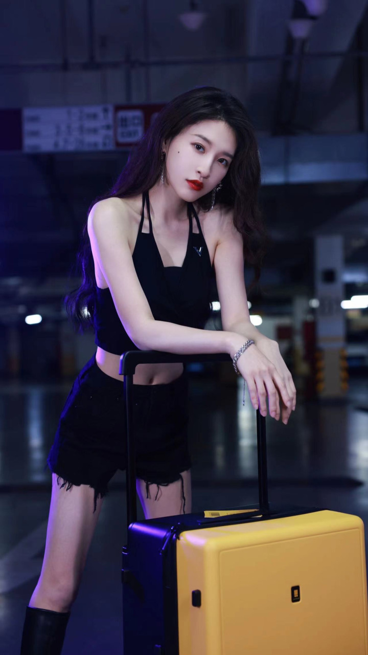 90��Ů��Ա�����(�������ֵ)