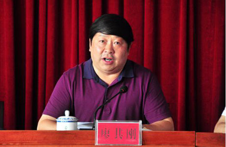 会上,廖其刚详细介绍了"东有龙井·西有凤冈""酱酒看茅台·茶酒看