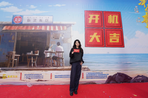 ����ϲ���Ӱ���Ҹ��¶ࡷԪ���տ���, ���ָ�Ц����ź�(�Ҹ���С���)