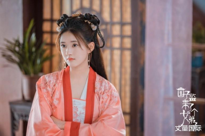 �̵�8���w¶˼���ݹ�װ��: �������������������ⲿ�����3.9��(��¶˼���Ӿ綹������)