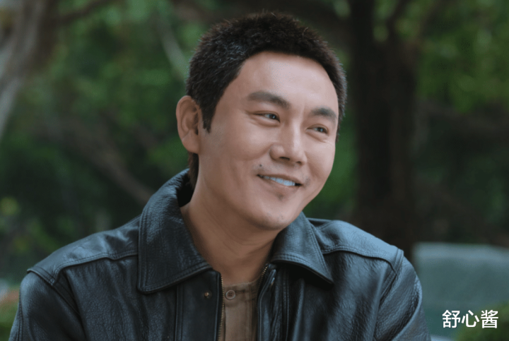 �����糡����, ����¾����, �е�����