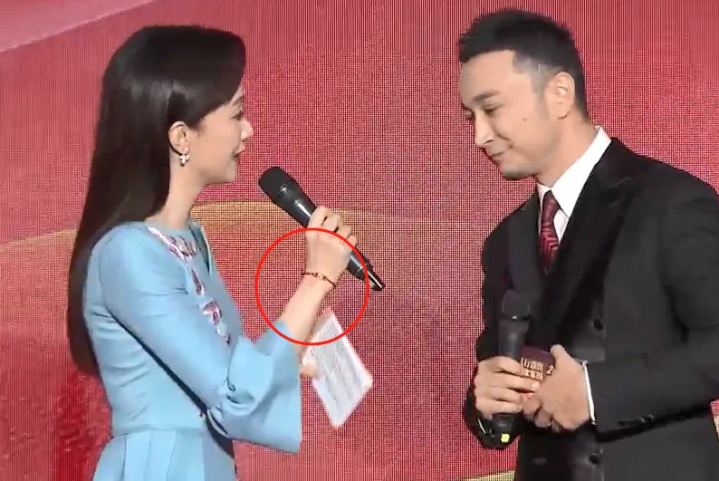 ���Ӿ��С��������״δ���� �Ƴ�������Ф�ִ�(����12��Ф)